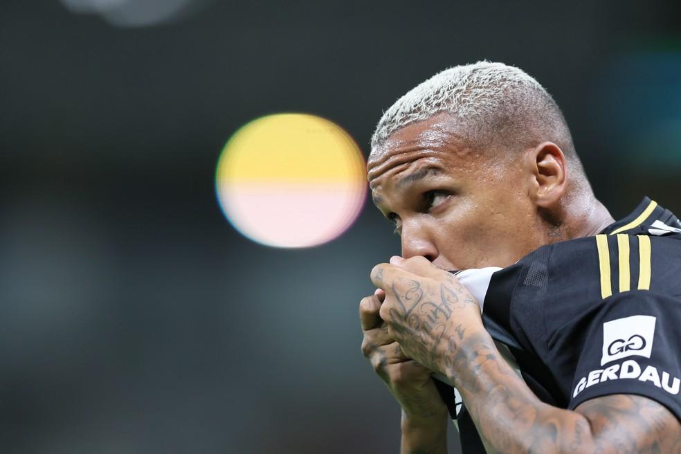 Deyverson; Atlético-MG x Manaus