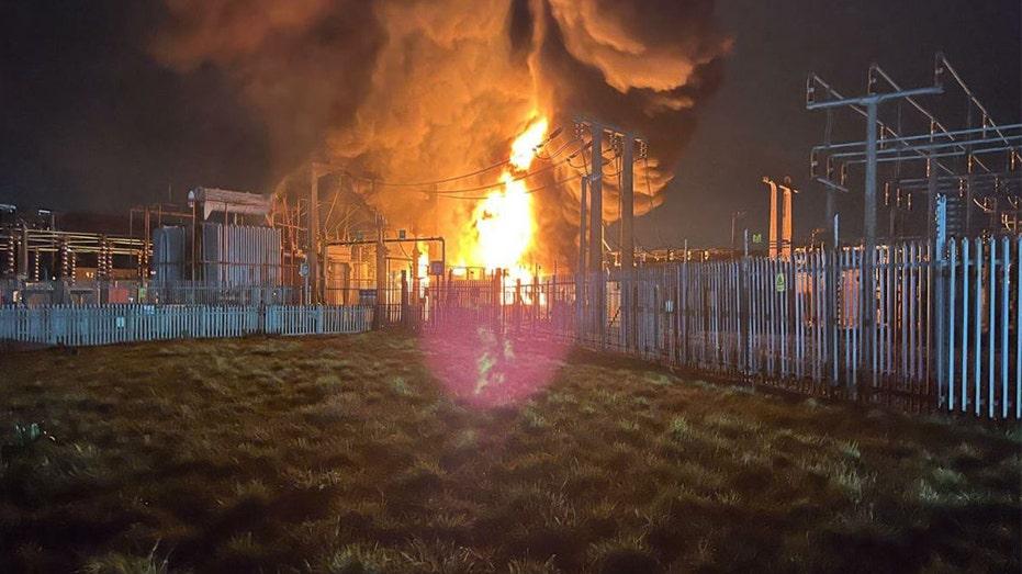 Incêndio na subestação em Hayes