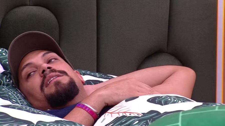 Vinícius está com remorso por Vilma no BBB 25.