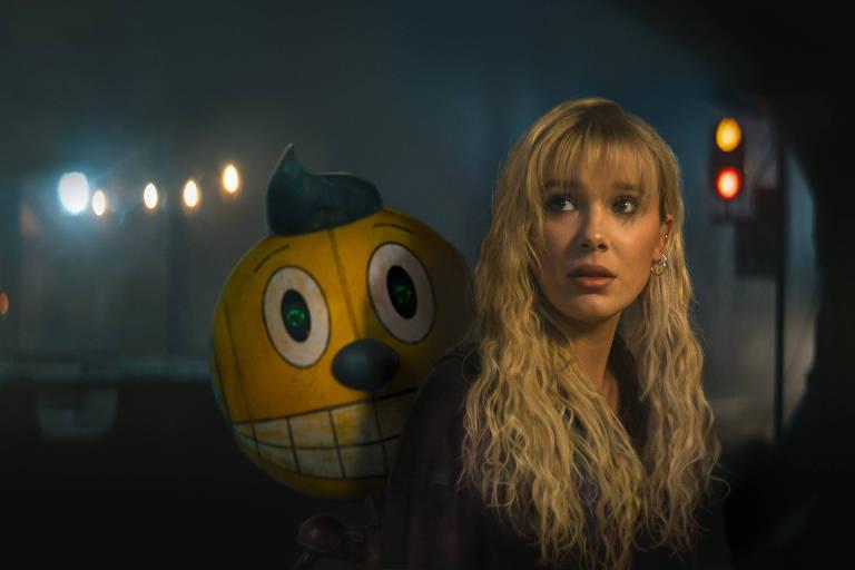 Millie Bobby Brown em cena de 'The Electric State', filme dirigido por Anthony Russo e Joe Russo.