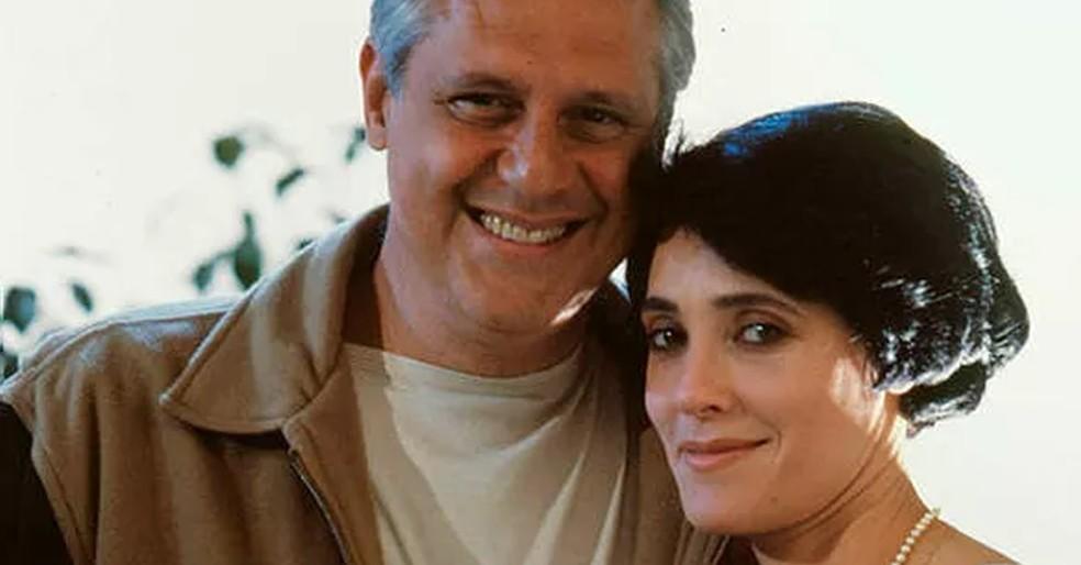 Otávio (Antonio Fagundes) e Diná (Christiane Torloni) são o casal protagonista da novela 'A Viagem'.