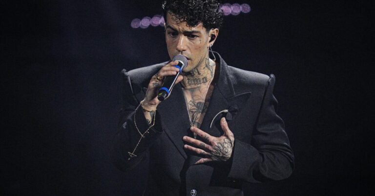 Rixa em Discoteca na Costa Smeralda Envolve Tony Effe e Outros Famosos