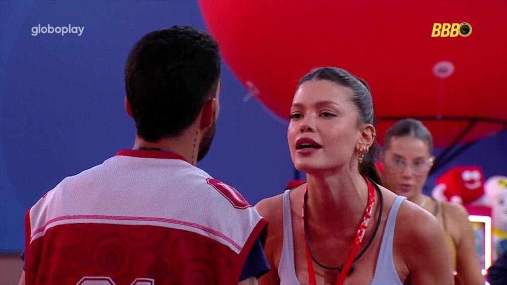 João Pedro e Vitória discutem no BBB 25