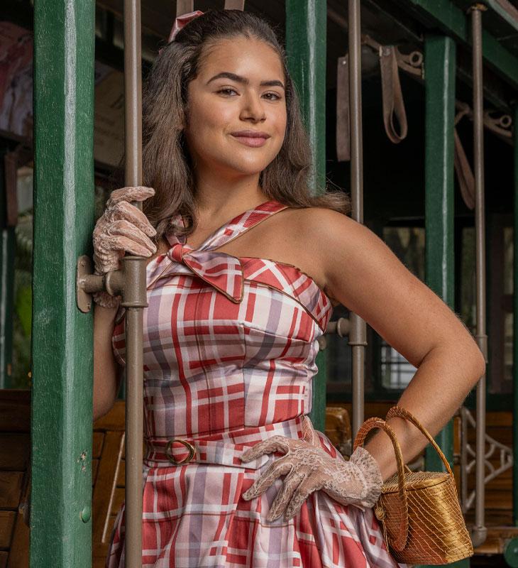 Bia troca colar de joias