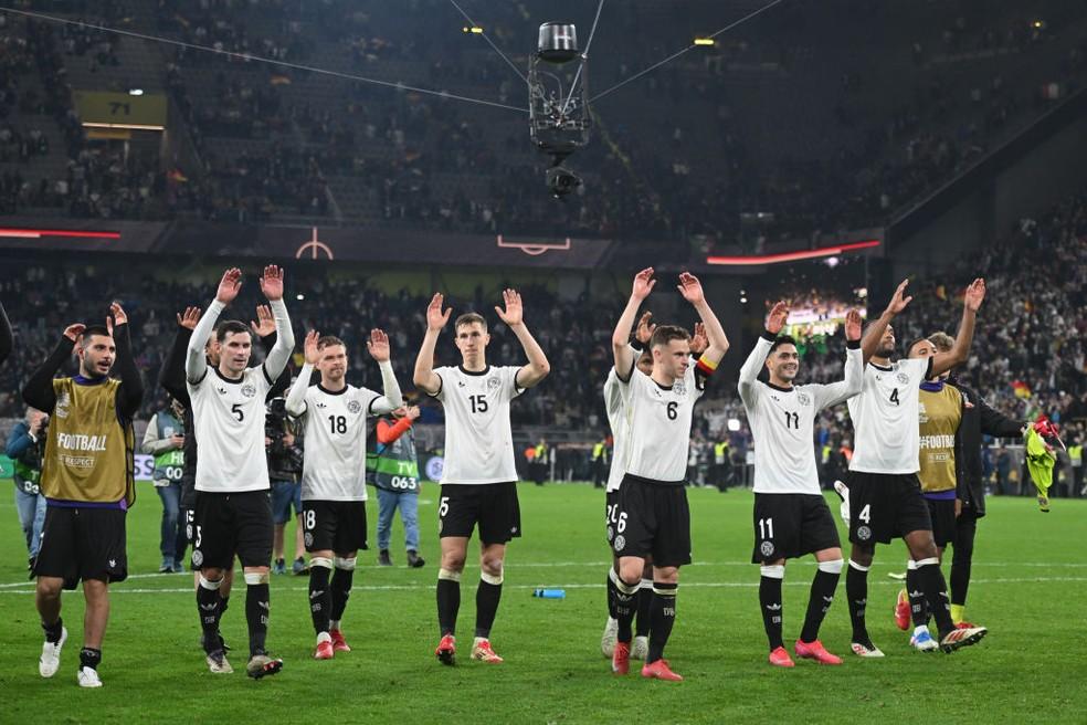 Alemanha segura reação da Itália e avança à semifinal da Liga das Nações