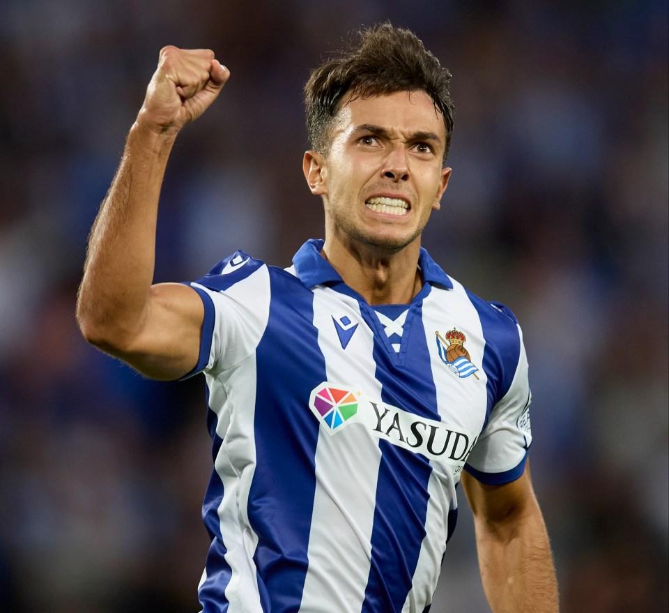 Martin Zubimendi of Real Sociedad celebrates scoring a goal