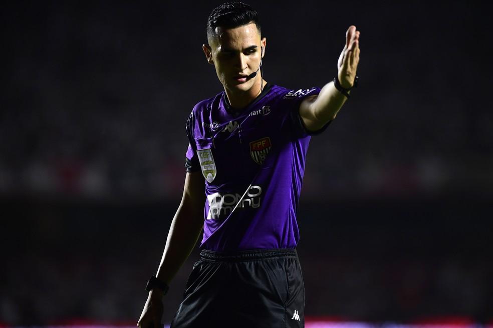 Matheus Delgado Candançan, árbitro