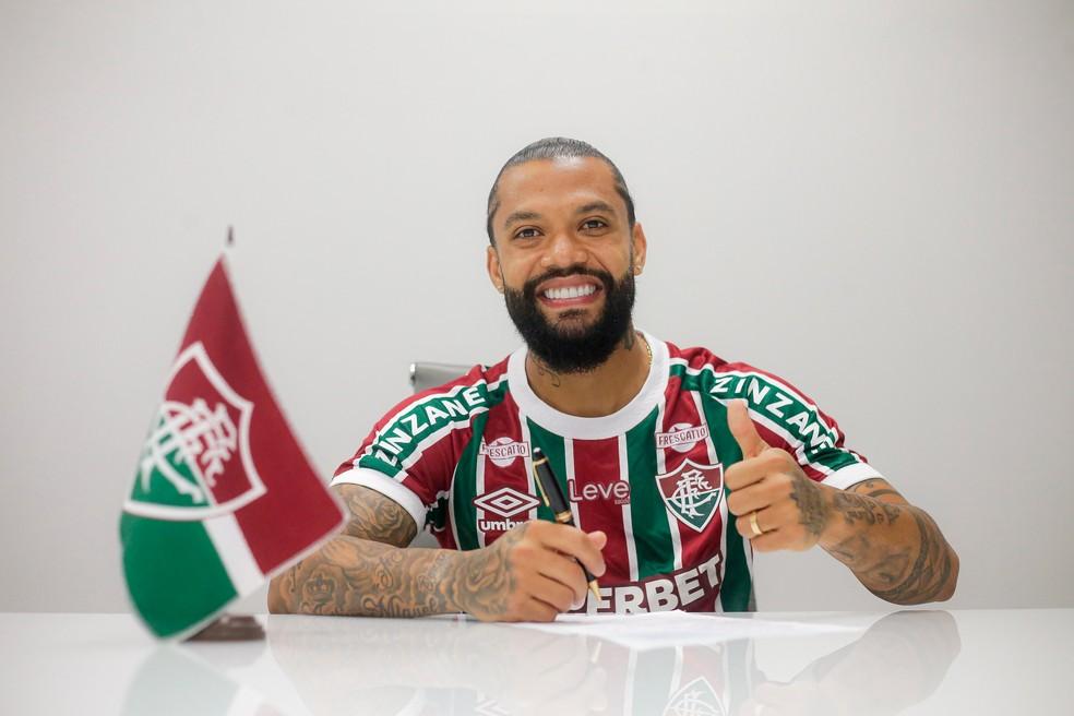 Otávio sofreu lesão grave pelo Fluminense