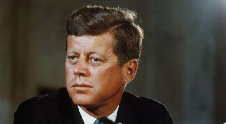 Governo Trump divulga novos documentos sobre o assassinato de JFK