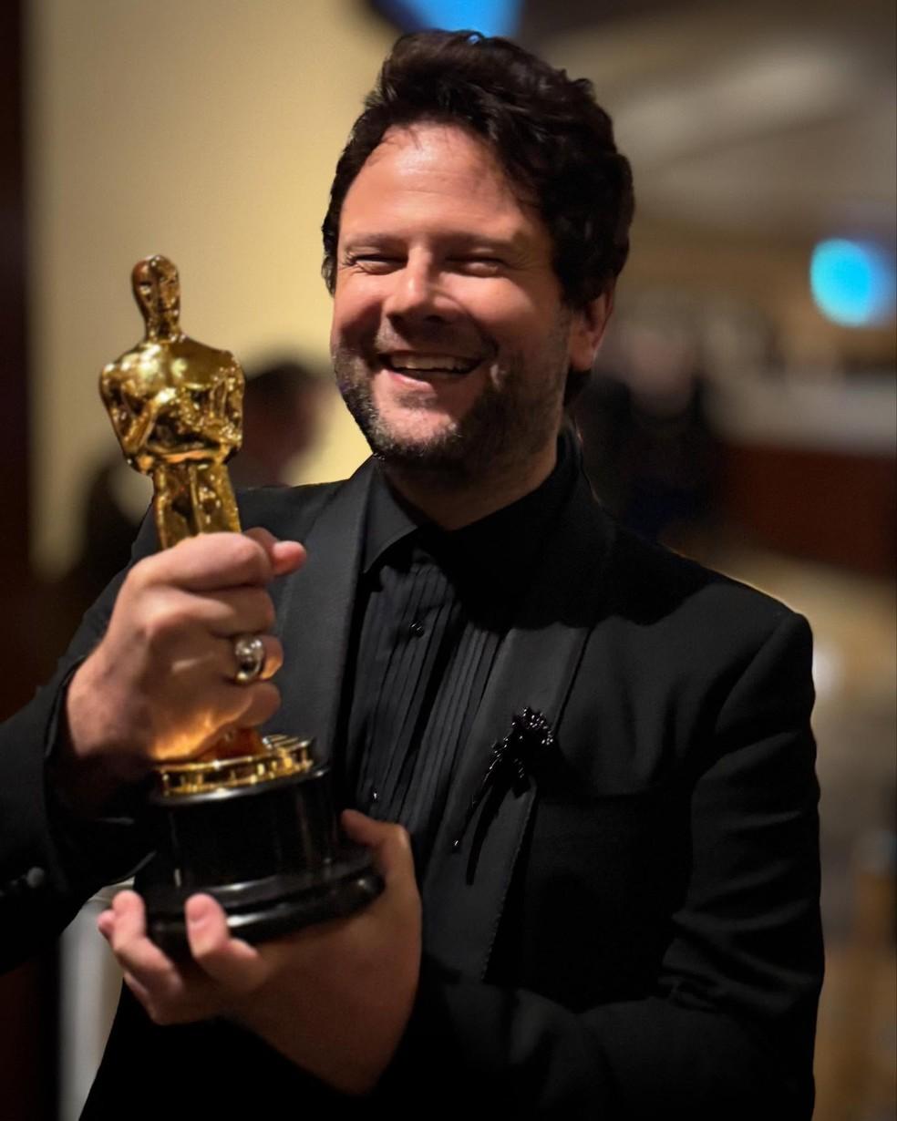 Selton Mello publica vídeo do momento da vitória de Ainda Estou Aqui no Oscar®.