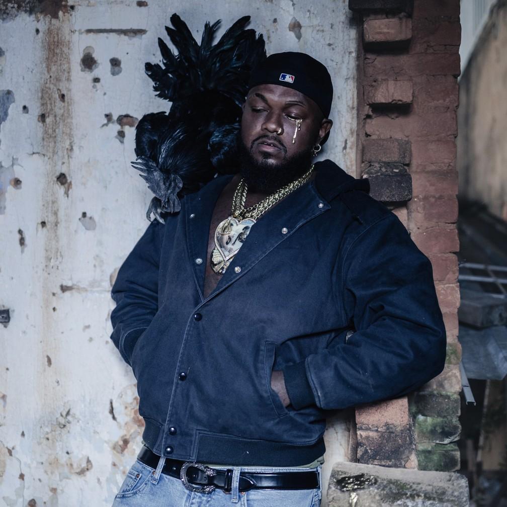 Capa do álbum ‘Quanto mais eu como, mais fome eu sinto’, de Djonga