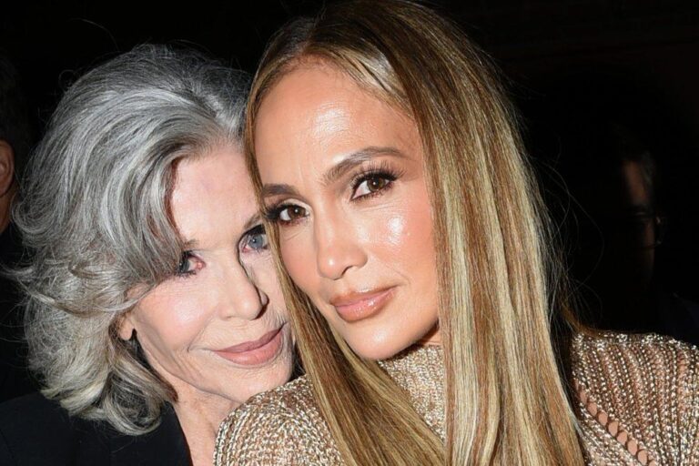 Reunião Estelar: J.Lo e Jane Fonda Brilham na Pré-Festa do Oscar em Los Angeles