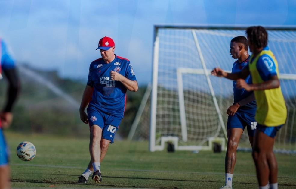 Rogério Ceni em treino do Bahia