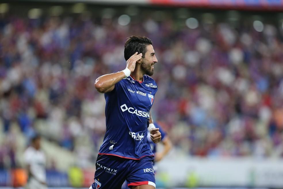 Lucero, jogador do Fortaleza