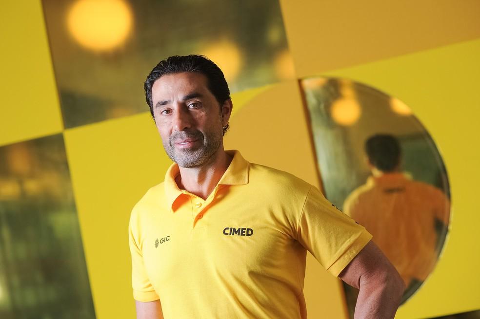 João Adibe Marques com um investidor