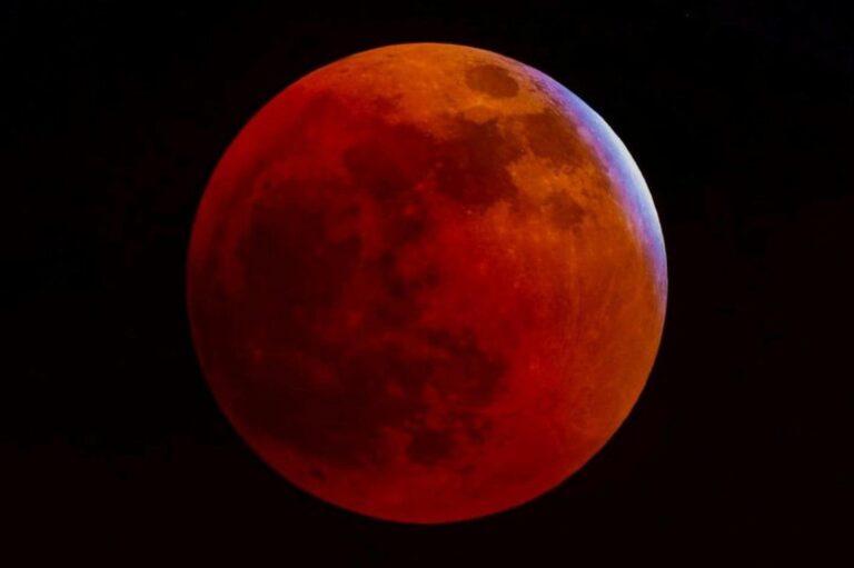 Eclipse Lunar: Lua de Sangue Promete Encantar o Brasil Nesta Semana
