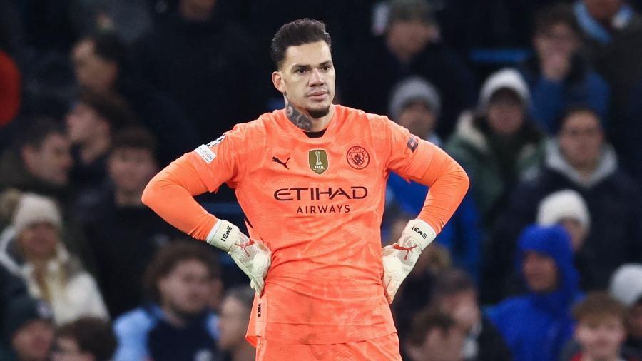 Ederson tem contrato válido com o Manchester City até junho de 2026.