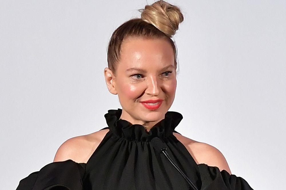 Sia
