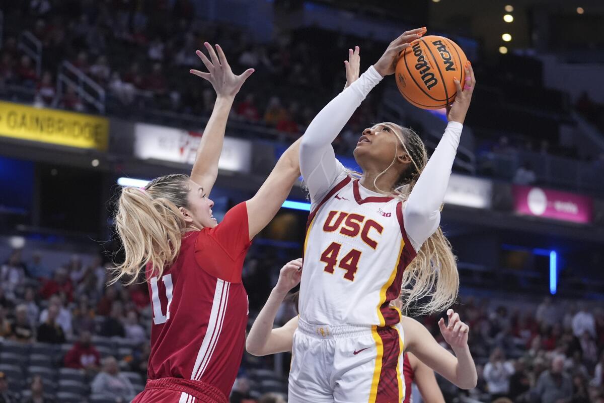 Cristiano Ronaldo treinando com o Al Nassr