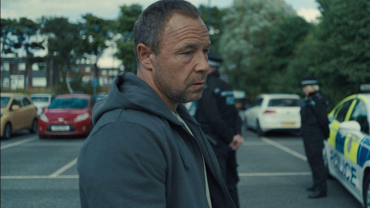 Stephen Graham como Eddie Miller na Adolescência