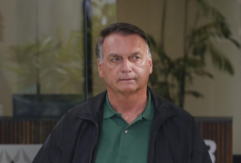 STF descarta prisão de Bolsonaro antes do julgamento e defesas reagem a vídeo exibido no tribunal