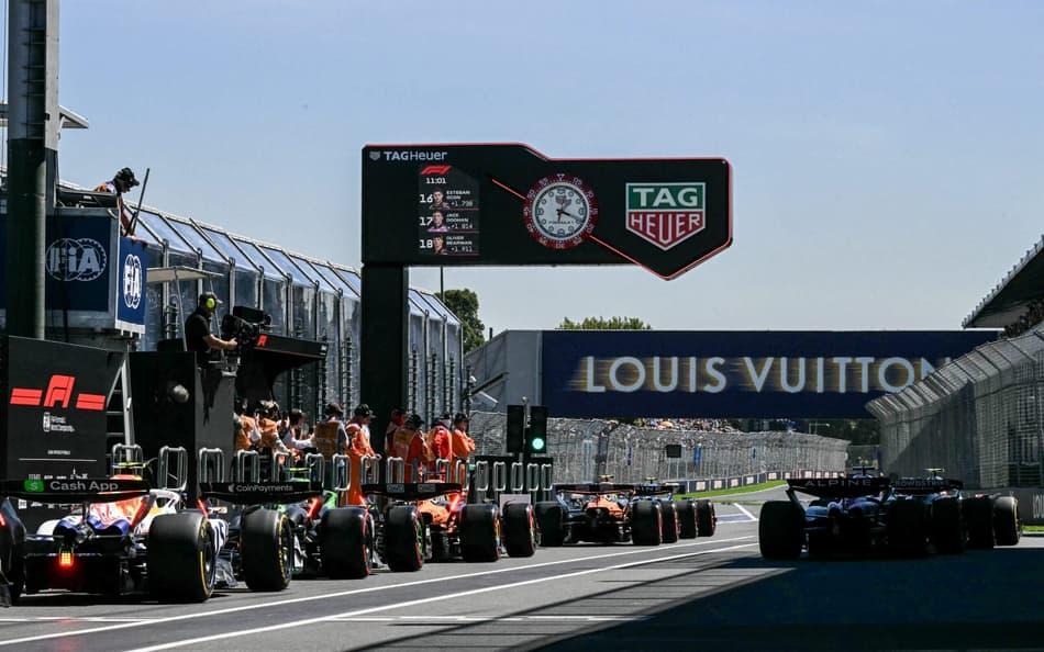 Jogadores durante um jogo da Liga das Nações