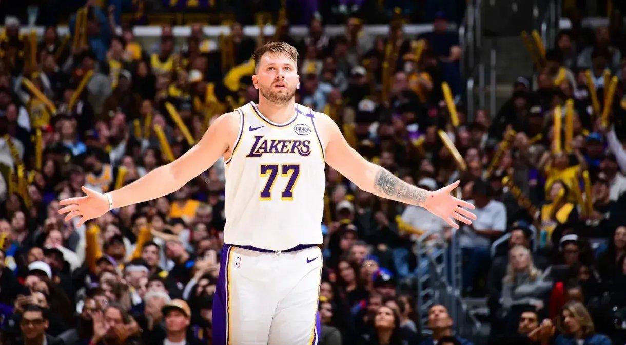 Luka Doncic, do Los Angeles Lakers.
