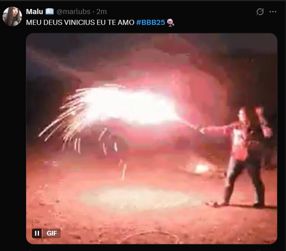 Fã comemora o momento em que Vinícius atendeu ao Big Fone.