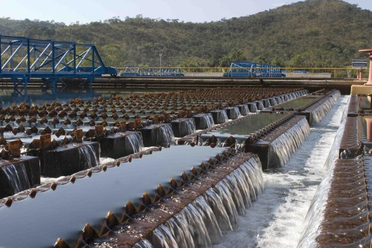 Lucro da Copasa registra queda no quarto trimestre de 2024