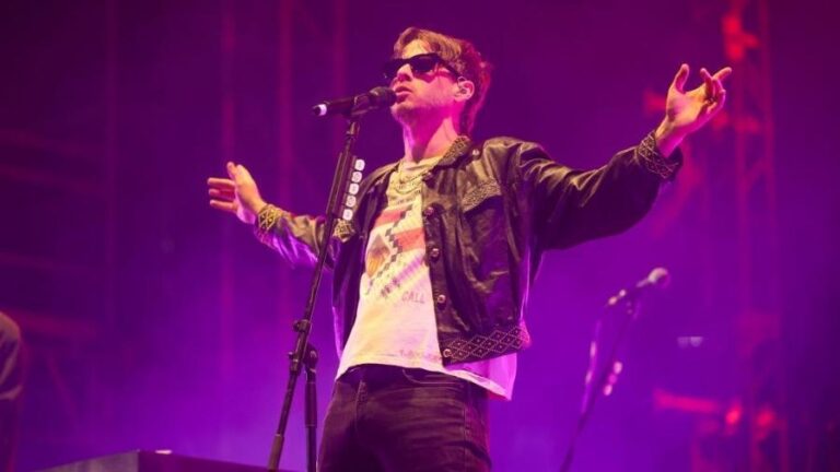 Pumped Up Kicks: O Impacto de Um Hit do Foster The People Revelado no Lollapalooza 2025