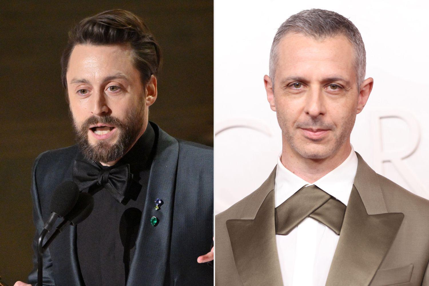 Jeremy Strong no tapete vermelho durante a cerimônia do Oscar 2025