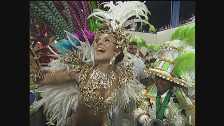 Despedida de Paolla Oliveira: Uma Rainha que Brilhou na Grande Rio