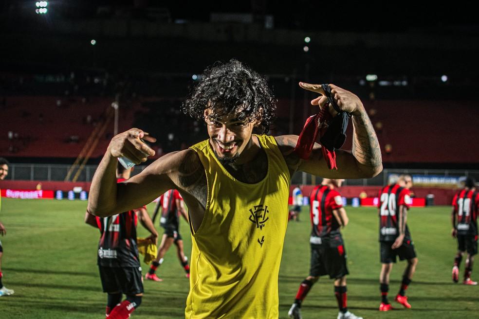 Fabri é o 'menino maluquinho' do Vitória