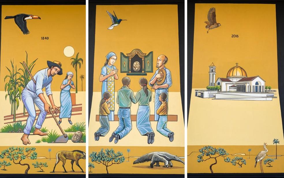 Projetos de artes feitas para o sino Vox Patris que ficará em Trindade, Goiás.