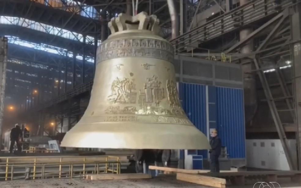 Vox Patris, o sino gigante, que será instalado na Basílica de Trindade.
