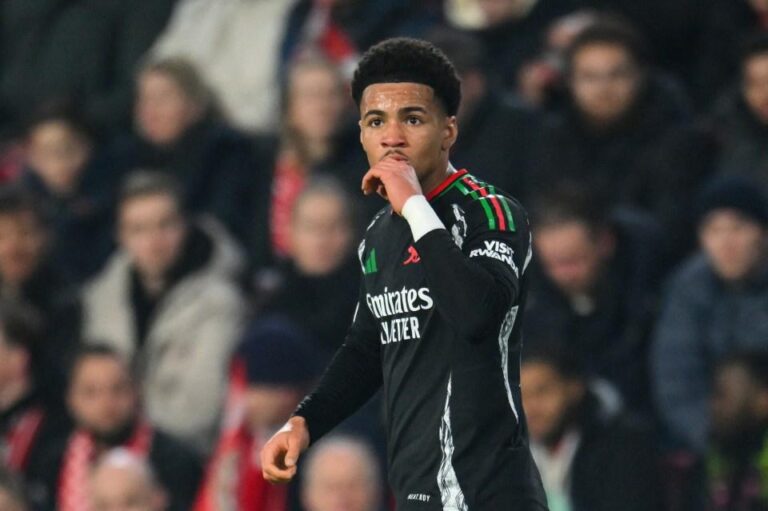 Ethan Nwaneri: O Jovem Talento do Arsenal Brilha na Champions League