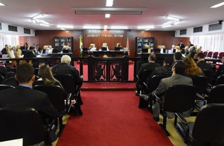 Decisão do STM: Moraes pode julgar Bolsonaro, e Exército já discute prisão