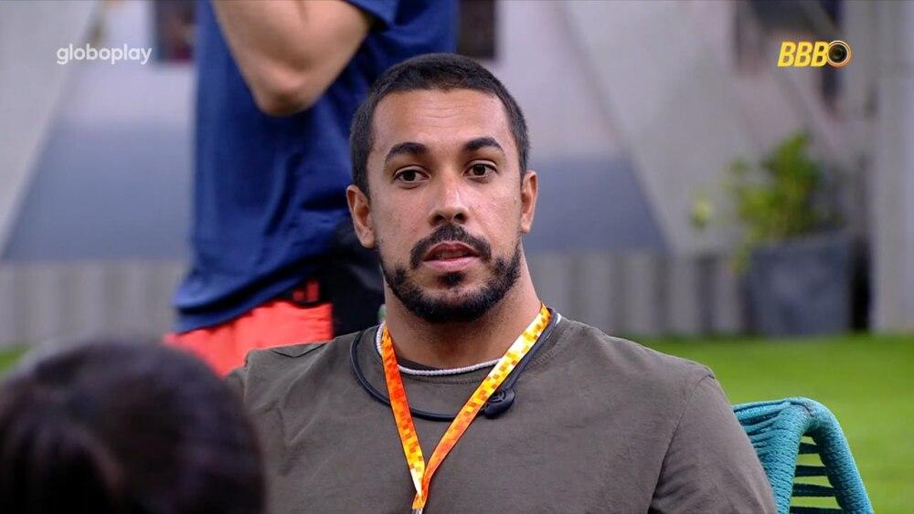 Maike durante seu Raio-X — Foto: Globo