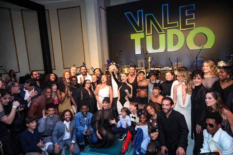 Elenco de Vale Tudo na festa de lançamento da novela