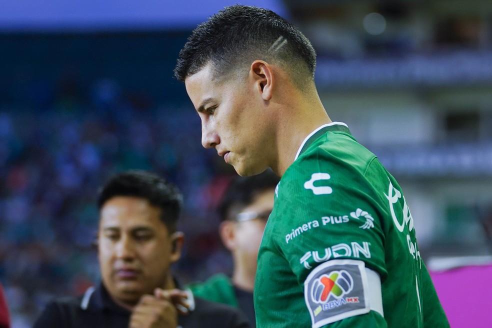 James Rodríguez com a camisa do León, do México
