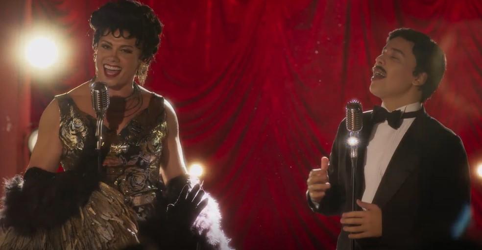 Veronica Queen faz um dueto de tirar o fôlego com Waldemar Santo