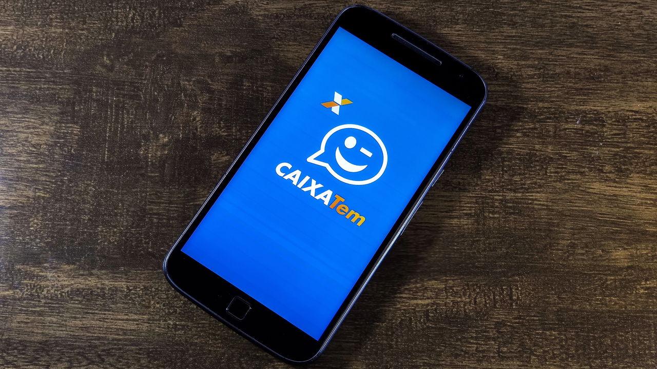 Festa declarada com auxílio do Caixa Tem para quem mora sozinho