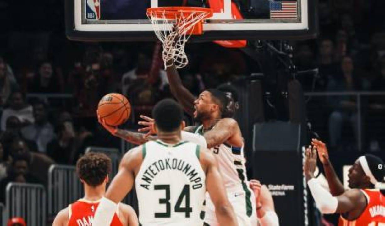 Giannis Antetokounmpo em ação