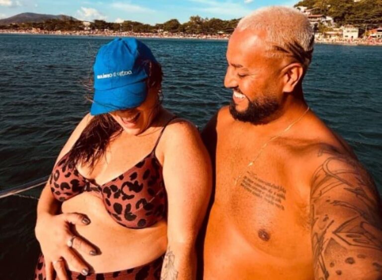 Tati Machado brilha e homenageia Monique Evans durante o Carnaval 2025