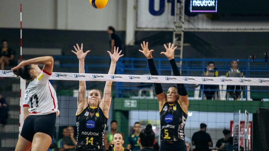 Duelo entre Dentil/Praia Clube x Sesc RJ Flamengo