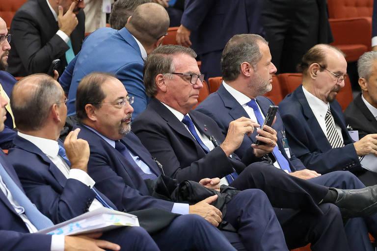 Julgamento de denúncia contra Bolsonaro na Primeira Turma do STF