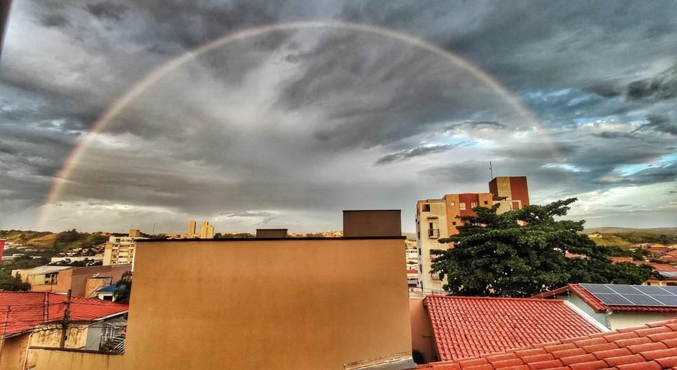 Segundo especialista, o outono é considerado uma estação de transição, com características do verão e do inverno