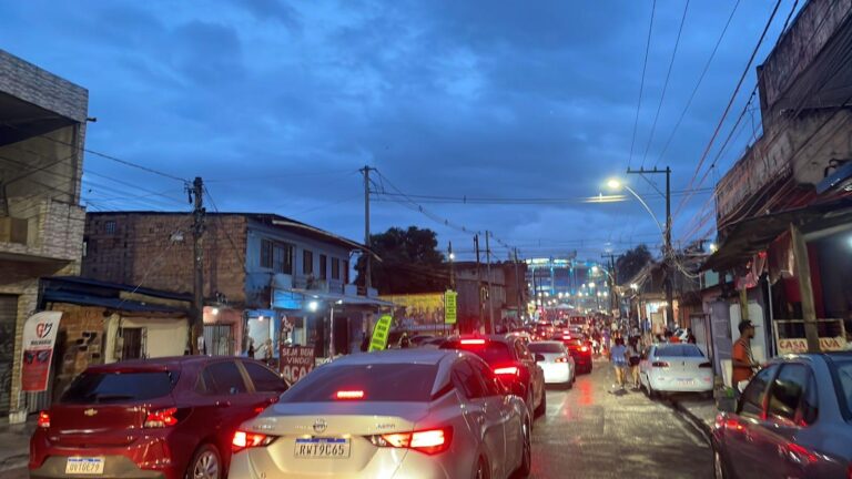 Trânsito Intenso Nos Arredores Do Mangueirão Antes Do Jogo Do Paysandu