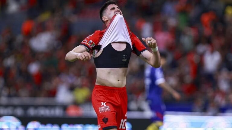 Atlas e Mazatlán em confronto decisivo na Liga MX