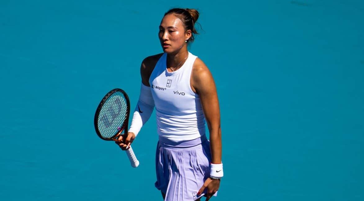 A tenista Zheng Qinwen durante o WTA 1000 de Miami